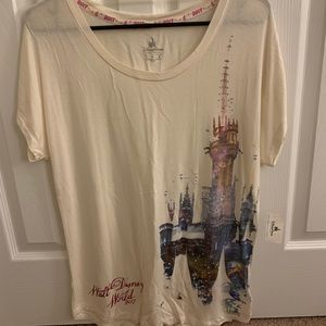 BRAND NEW, NEVER WORN 2017 Walt Disney World Shirt